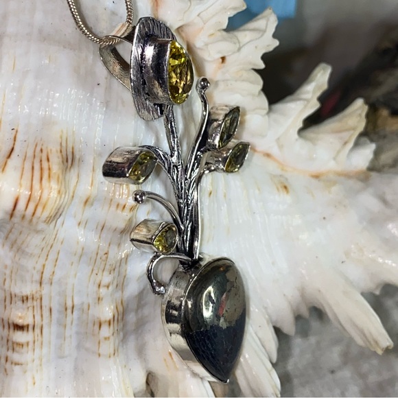 Exotic Pyrite + Citrine handcrafted branch pendant - Picture 3 of 7